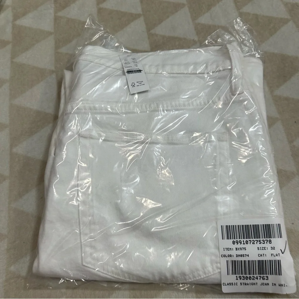 J crew Classic straight jean in white